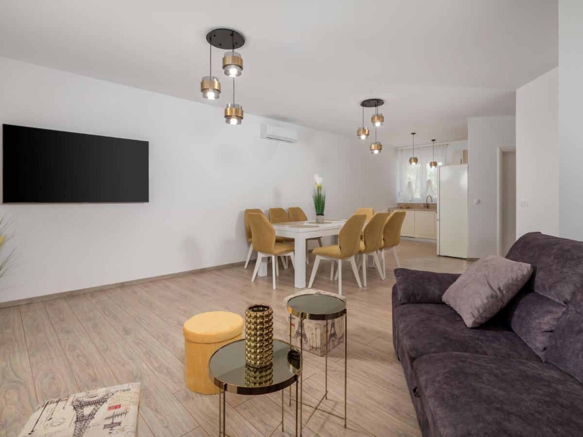 Holiday Home Villa Palma - Krk148 By Interhome Pinezici  Ngoại thất bức ảnh